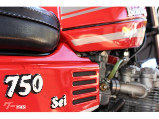 BENELLI BENELLI 750Sei 空冷6気筒・6本