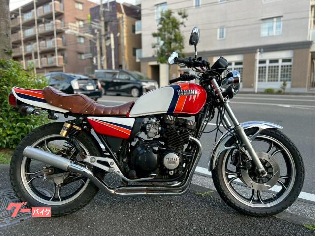 ＸＪ４００Ｄ　ＹＳＰカラー　４−２−１マフラー　ブラウンタックロールシート　ＵＰハンドル　Ｚ２テール仕様