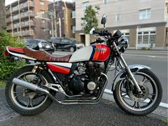 ヤマハ　ＸＪ４００Ｄ　ＹＳＰカラー　４−２−１マフラー　ブラウンタックロールシート　ＵＰハンドル　Ｚ２テール仕様