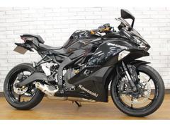 カワサキ　Ｎｉｎｊａ　ＺＸ−２５Ｒ　フェンダーレス／マルチバー／レバーカスタム