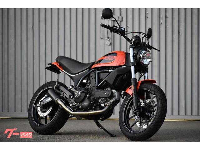 ＤＵＣＡＴＩ スクランブラーＳＩＸＴＹ２ カスタムマフラー