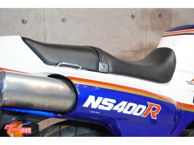 ホンダ ＮＳ４００Ｒ ＮＣ１９ ８５ワークスカラー ロスマンズ ２ストローク Ｖ型３気筒エンジン 各種ＯＨ済み  外装フルリペイント｜ジーラックスモータリング －（株）Ｇ'ＬＵＸ－｜新車・中古バイクなら【グーバイク】