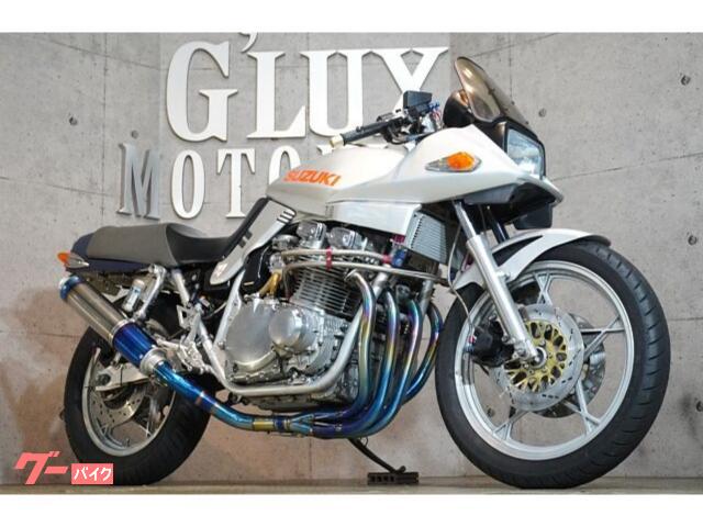 ＧＳＸ１１００Ｓ　ＫＡＴＡＮＡ　チタンマフラー　純正キャブ　Ｍｉｋｕｎｉバックステップ　ＲＡＹＢＲＩＣヘッドライト　純正ホイール