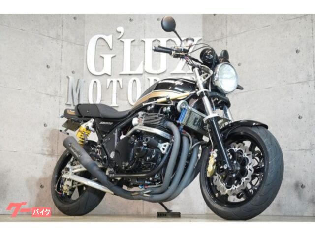 ＺＥＰＨＹＲ１１００　ＨＩＰＯＩＮＴ鍛造ホイール　メガホンマフラー　ＦＣＲ３７　ＯＶＥＲスイングアーム　バックステップ　ブレンボ