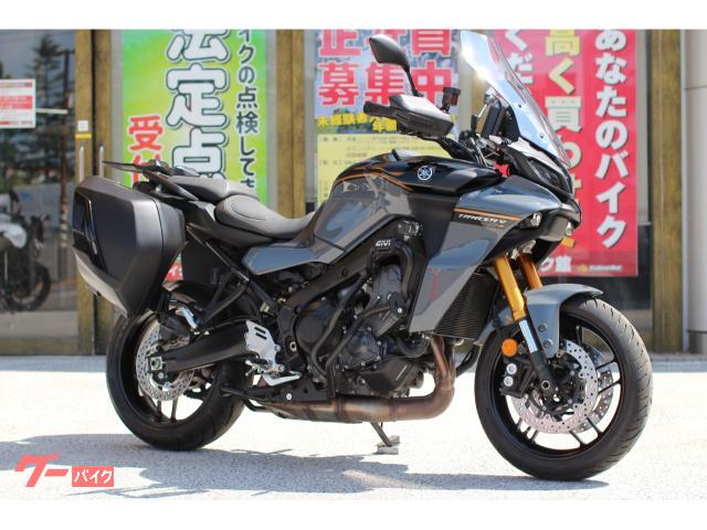 トレイサー９ＧＴ＋　純正パニアケース・大型エンジンガード・フォグランプ装備