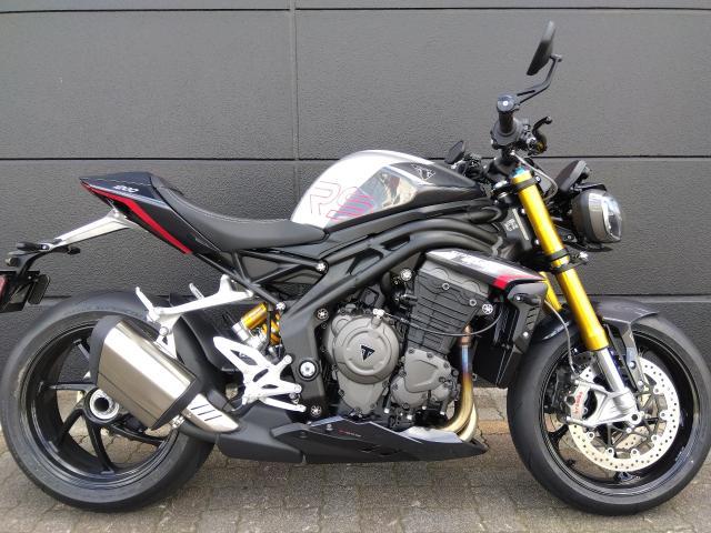 スピードトリプル1200RS ETC2．0車載器装着済み