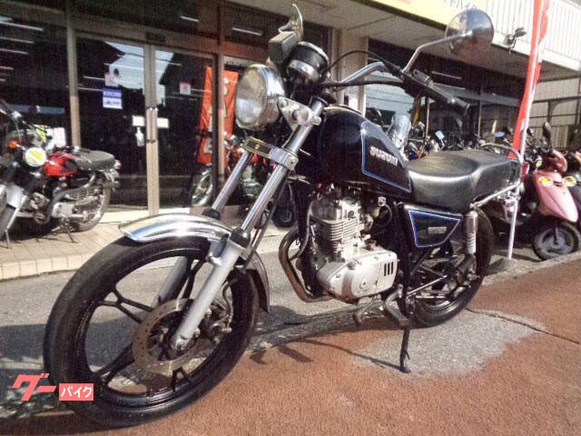 スズキ ＧＮ１２５ 空冷４サイクル単気筒エンジン ショートマフラー ブラック｜アットバイク｜新車・中古バイクなら【グーバイク】