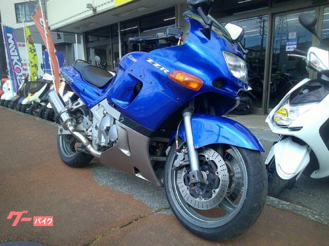 ＺＺ−Ｒ４００　水冷４サイクル４気筒エンジン　フルカウル　デルケヴィックマフラー　キャンディーブルー