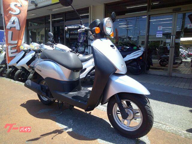 トゥデイ・Ｆ　４サイクルエンジン　フューエルインジェクション車　シルバーメタリック