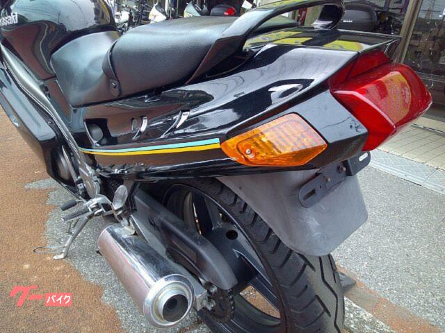 カワサキ ZZ－R250 水冷4サイクル2気筒エンジン フルカウル