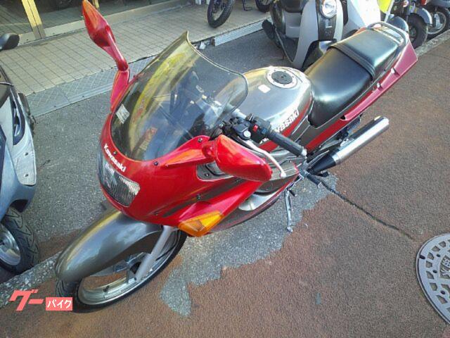 カワサキ ZZ－R250 水冷4サイクル2気筒 フルカウル レッド