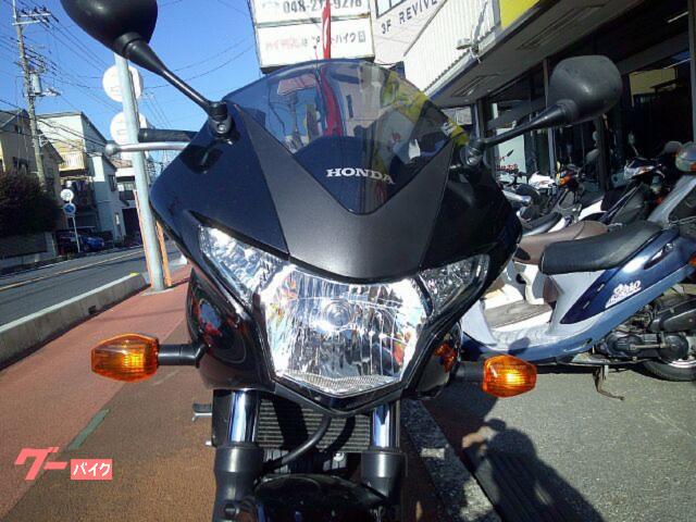 ホンダ VTR250F 水冷4サイクルVツインエンジン ブラック