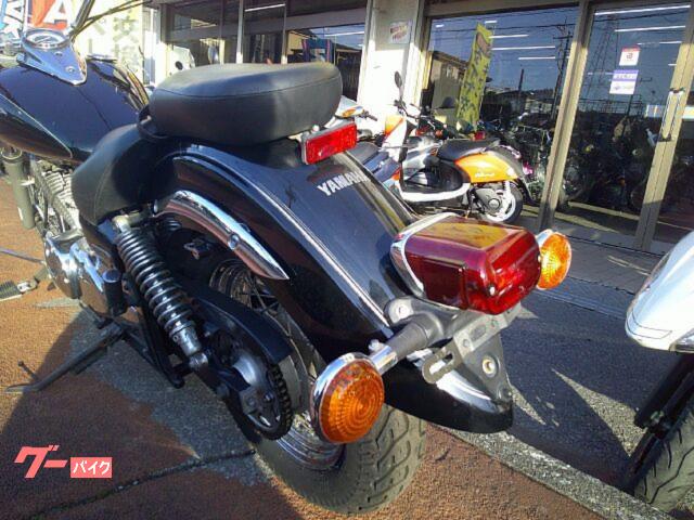 ヤマハ ドラッグスター250 空冷4サイクルVツインエンジン