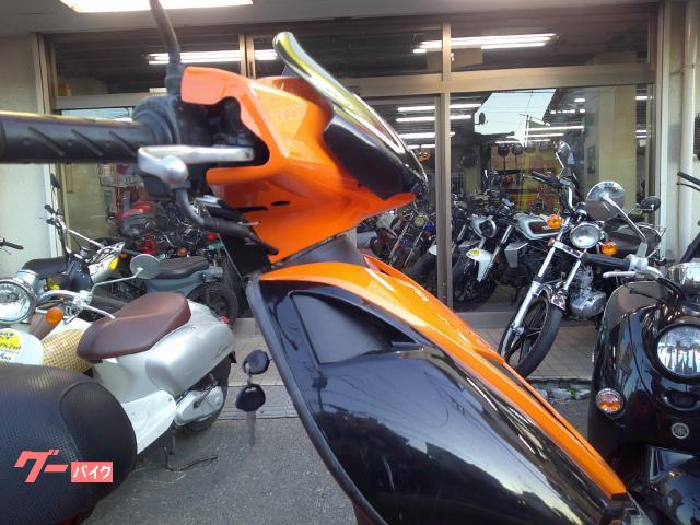 KYMCO スーパー9S 水冷2サイクルエンジン 前後ディスク