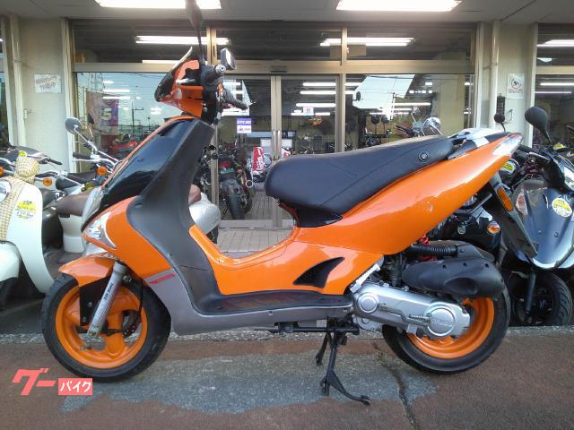 KYMCO スーパー9S 水冷2サイクルエンジン 前後ディスク