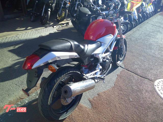 ホンダ VTR250 水冷Vツインエンジン フューエル