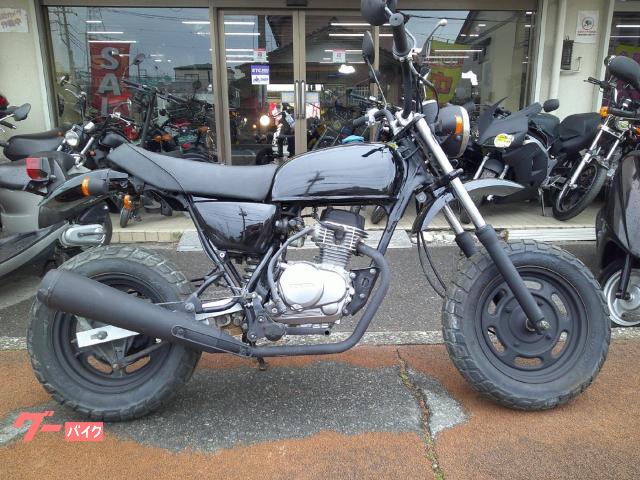 NO.4668　エイプ５０ （ＡＰＥ） クラッチ付き５速ミッション車　ブラック＆レッドライン　☆彡 車両情報:ホンダ Ape | アットバイク | 中古バイク・新車バイク探しは