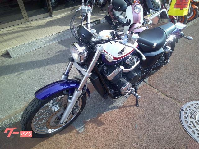 NO.5685　ＶＴ４００Ｓ　水冷４サイクルＶツインエンジン　　ＦＩ車　ＥＴＣ付き　トリコロールカラー　☆彡 ホンダ（HONDA） VT400Sの型式・スペックならバイクブロス