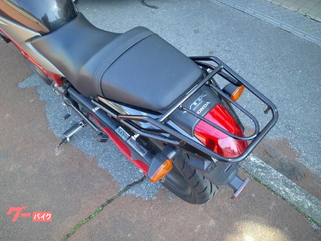 ホンダ VTR250 水冷Vツインエンジン フューエル