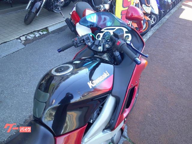 カワサキ ZZ-R400 水冷4サイクル4気筒エンジン ETC付き カワサキ ZZ-R400 水冷4サイクル4気筒エンジン ETC付き