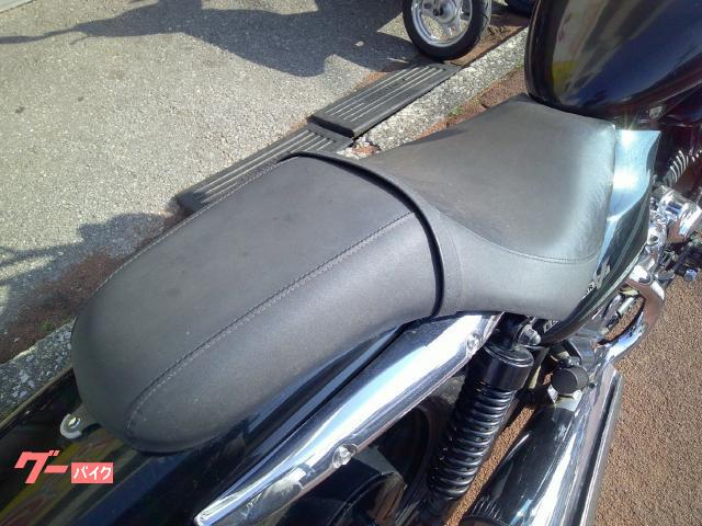 NO.5526　カワサキ　エリミネーター２５０Ｖ　水冷４サイクルＶツインエンジン　ブラック カワサキ（KAWASAKI） エリミネーター250V | ELIMINATOR 250Vの型式