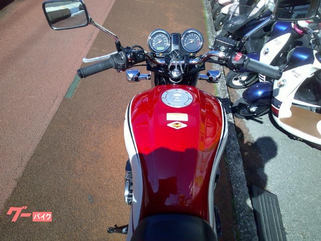 NO.5187　ＣＢ７５０　ＲＣ４２　空冷４サイクル４気筒エンジン　ＥＴＣ付き　グリップヒーター付き　レッド＆ホワイト ホンダ CB750 RC42 空冷4サイクル4気筒エンジン グリップ