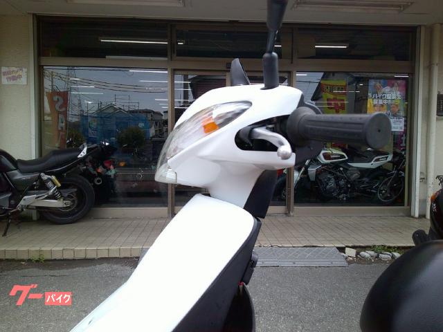 NO.5529　アドレスＶ５０　４サイクルエンジン　フューエルインジェクション車　ホワイト　☆彡 スズキ アドレスV50 4サイクルエンジン フューエル