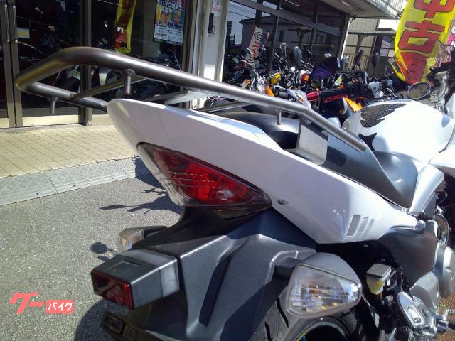 スズキ GSR250 水冷4サイクル2気筒OHCエンジン フューエル スズキ GSR250 水冷4サイクル2気筒OHCエンジン フューエル