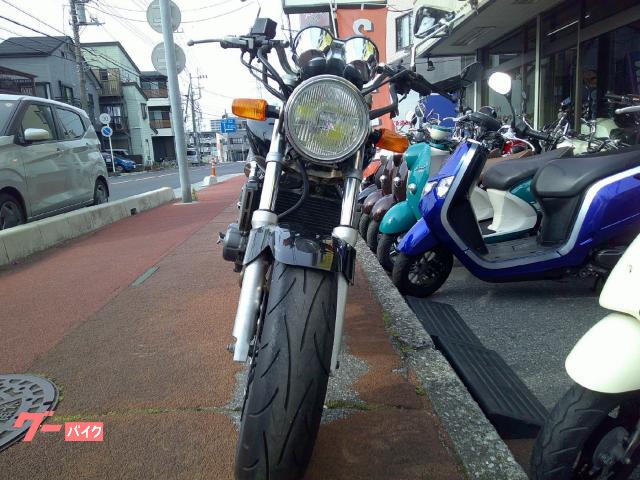 ホンダ HORNET 水冷4サイクル16バルブ4気筒250cc