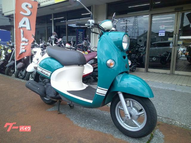 ビーノ　水冷４サイクルエンジン　フューエルインジェクション　グリーン＆ホワイト