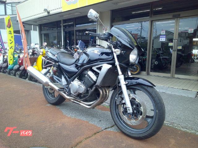 BALIUS−II 水冷4サイクル4気筒エンジン ビキニカウル付き ブラック