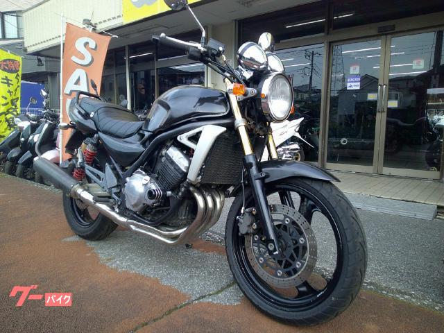 BALIUS−II 水冷4サイクル4気筒 カスタムマフラー タックロールシート タンデムバー