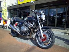 ホンダ　ＣＢ４００Ｓｕｐｅｒ　Ｆｏｕｒ　水冷４サイクル４気筒エンジン　ブラック