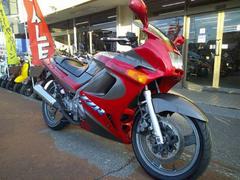 カワサキ　ＺＺ−Ｒ２５０　水冷４サイクル２気筒　フルカウル　レッド＆ガンメタリック