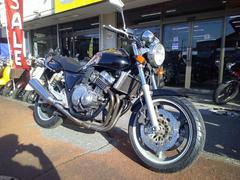 ホンダ　ＣＢ４００ＳｕｐｅｒＦｏｕｒ　水冷４サイクル４気筒エンジン　ブラック