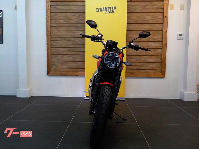 DUCATI スクランブラーアイコン フューエルタンクカウル DUCATI スクランブラーアイコン フューエルタンクカウル