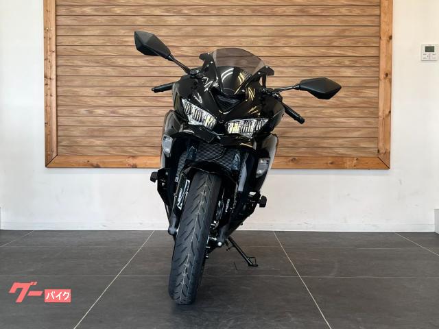 カワサキ Ninja ZX－25R SE メタリックスパークブラック