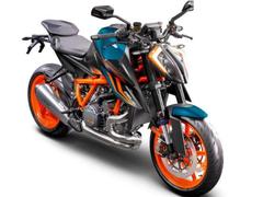 ＫＴＭ　１２９０スーパーデュークＲエボ　２０２２年