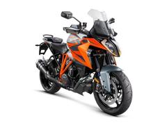 ＫＴＭ　１２９０スーパーデュークＧＴ　２０２２年