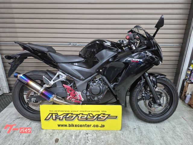 ＣＢＲ２５０Ｒ　２０１５年二灯モデル　カスタムマフラー　カスタムレバー　フォークオーバーホル