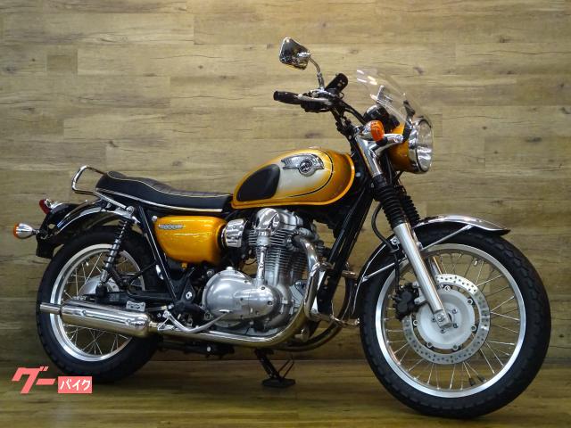 Ｗ８００　ＢＥＥＴマフラー　エンジンガード