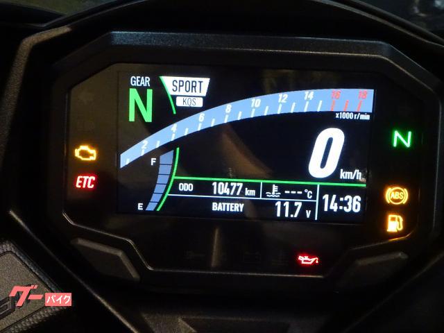 カワサキ Ninja ZX－4R SE ABS ETC2．0