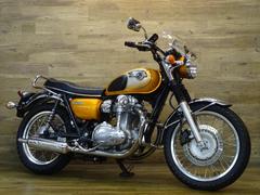 カワサキ　Ｗ８００　ＢＥＥＴマフラー　エンジンガード