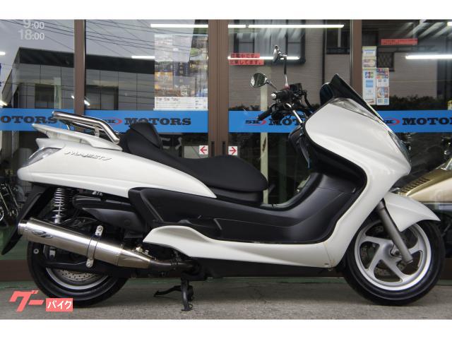 グランドマジェスティ250(ヤマハ) ホワイト系・白色のバイク一覧