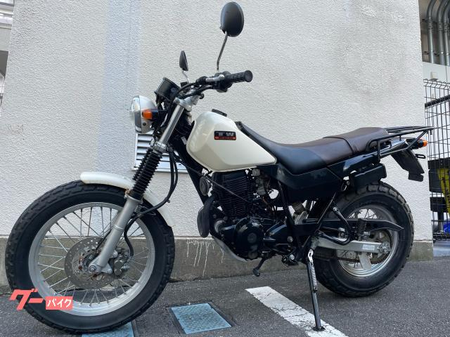 ヤマハ ＴＷ２２５Ｅ ２００２年モデル セル付き フルノーマル キャブ車 リアキャリア付 ５速ＭＴ｜バイクセンター  浦和｜新車・中古バイクなら【グーバイク】