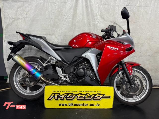 ＣＢＲ２５０Ｒ　２０１１年モデル　キャンディルビーレッド　モリワキマフラー