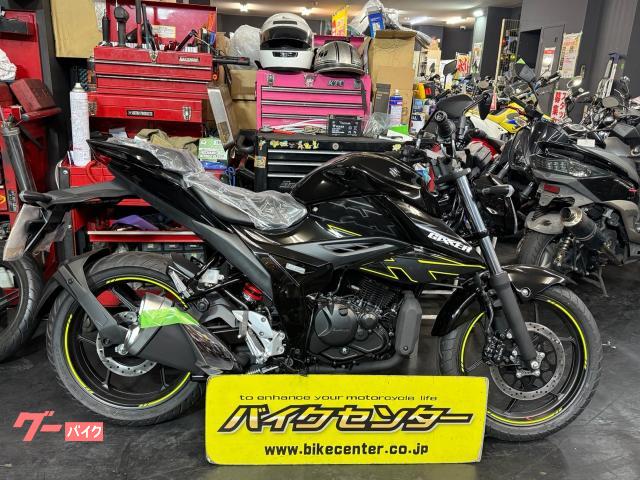 ＧＩＸＸＥＲ　１５０　２０２５年モデル　グラススパークルブラック　メーカー保証