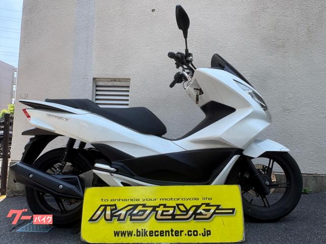 ＰＣＸ　２０１７年モデル　ノーマルマフラー　パールジャスミンホワイト　インジェクション