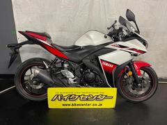 ヤマハ　ＹＺＦ−Ｒ２５　２０１６年モデル　インジェクション　　フルノーマル