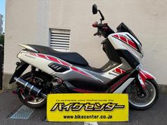 ヤマハ　ＮＭＡＸ　ＢＥＡＭＳマフラー　ＭＤＦグラフィックキットストロボ外装